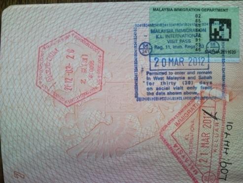 malaysian-stamp-in-pasport