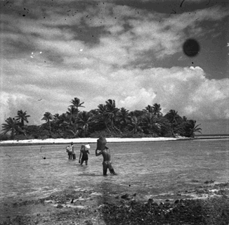 экипаж кон тики у берегов туамоту