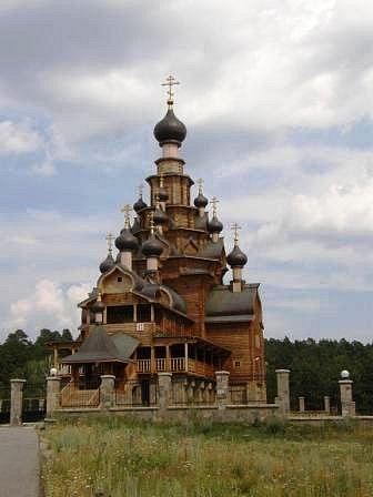 деревянная-церковь